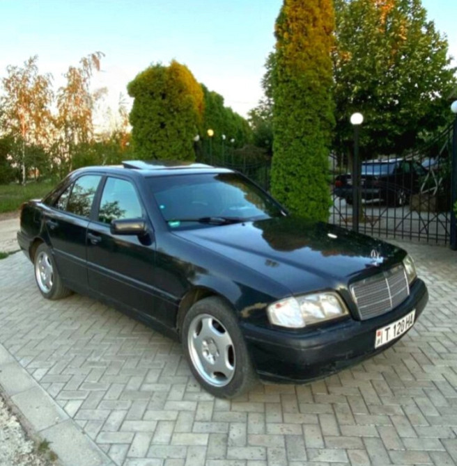 Mercedes C-Class 1998 год Суклея Суклея - изображение 2