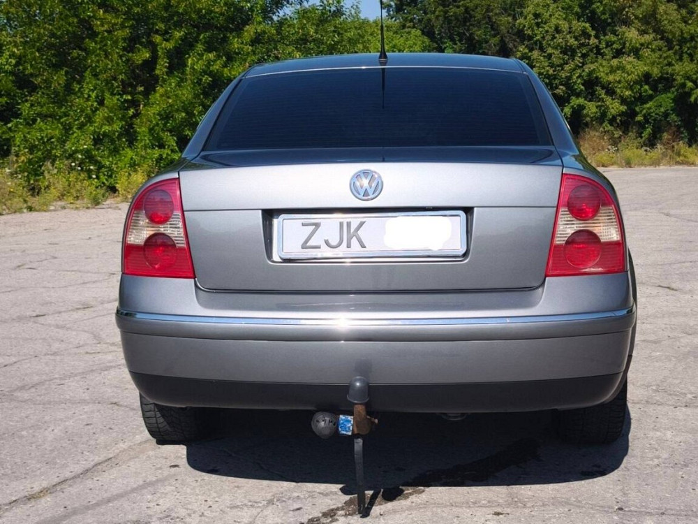 Volkswagen Passat 2004 год Рыбница Рыбница - изображение 2