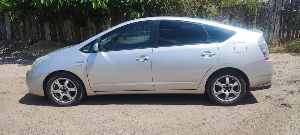 Toyota Prius 2005 год Бендеры Бендеры - изображение 3