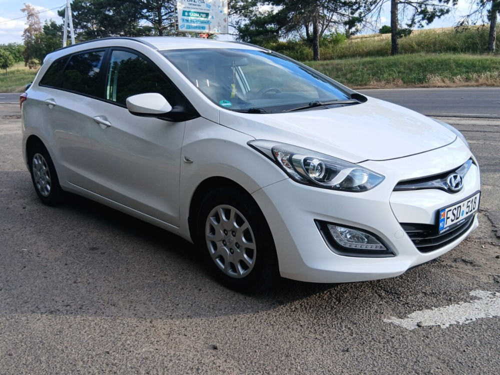 Hyundai i30 2013 год Кишинёв Кишинёв - изображение 2