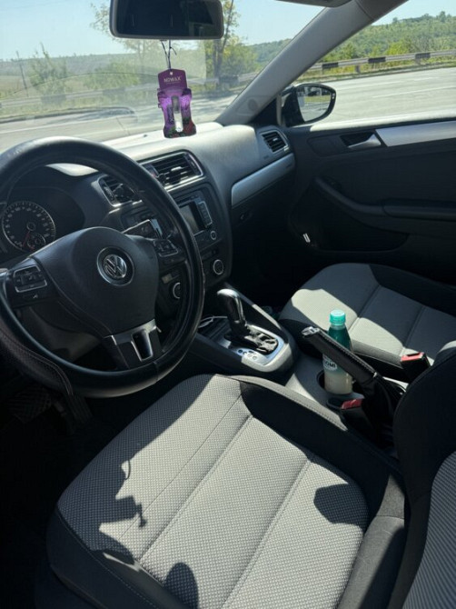Volkswagen Jetta 2014 год Кишинёв Кишинёв - изображение 6