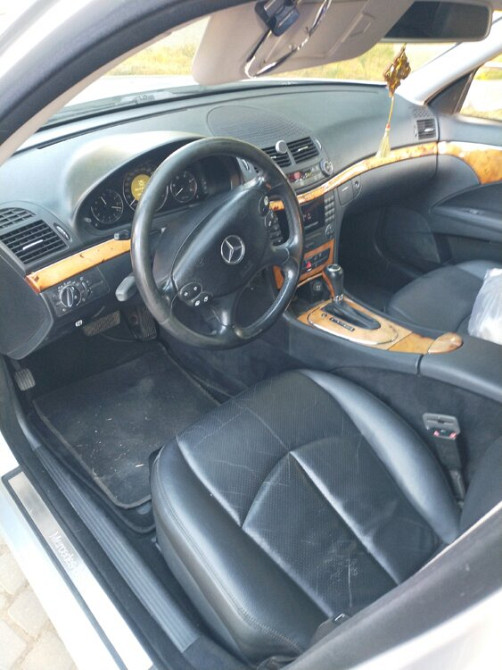 Mercedes E-Class 2007 год Суклея Sucleia - fotografie 3