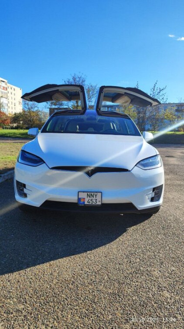 Tesla Model X 2018 год Тирасполь Тирасполь - изображение 6
