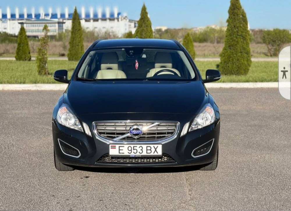 Volvo V70 2011 год Тирасполь Tiraspol - fotografie 1