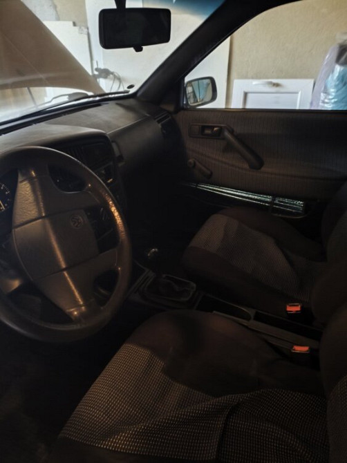 Volkswagen Passat 1993 год Тирасполь Tiraspol - fotografie 2