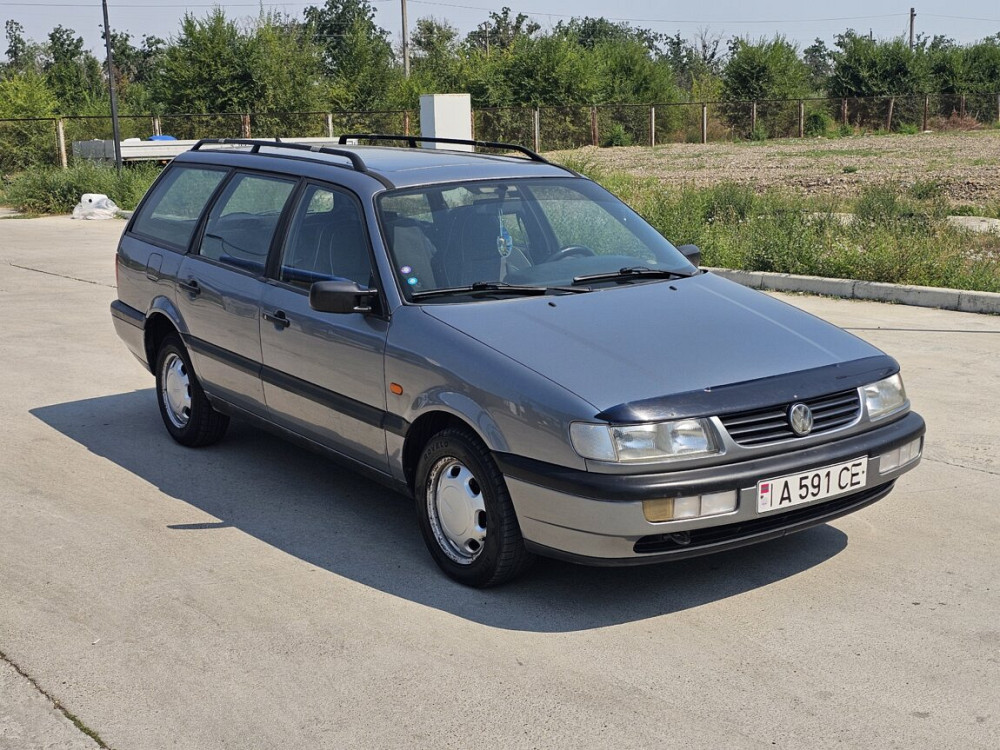 Volkswagen Passat 1994 год Тирасполь Тирасполь - изображение 2