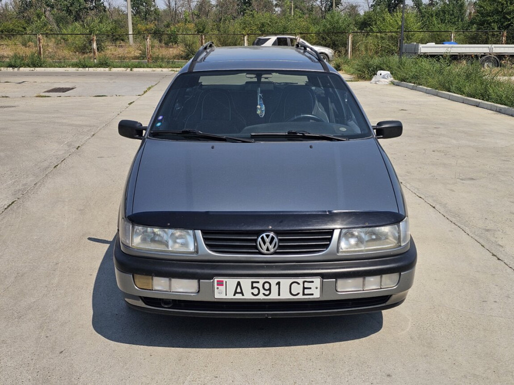 Volkswagen Passat 1994 год Тирасполь Тирасполь - изображение 4
