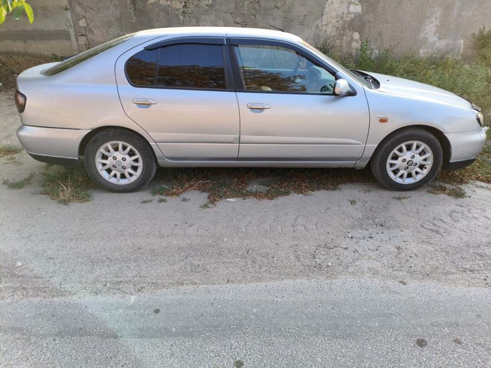 Nissan Primera 2001 год Бендеры Бендеры - изображение 3