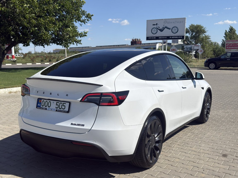 Tesla Model Y 2022 год Тирасполь Тирасполь - изображение 3