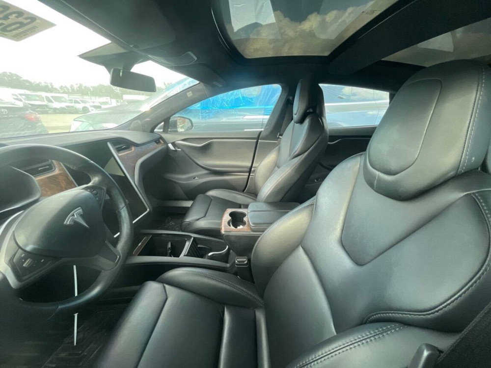 Tesla Model S 2018 год Тирасполь Тирасполь - изображение 3