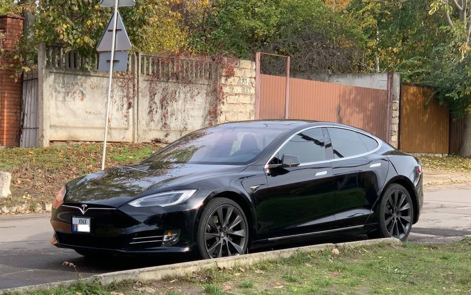 Tesla Model S 2018 год Тирасполь Тирасполь - изображение 1