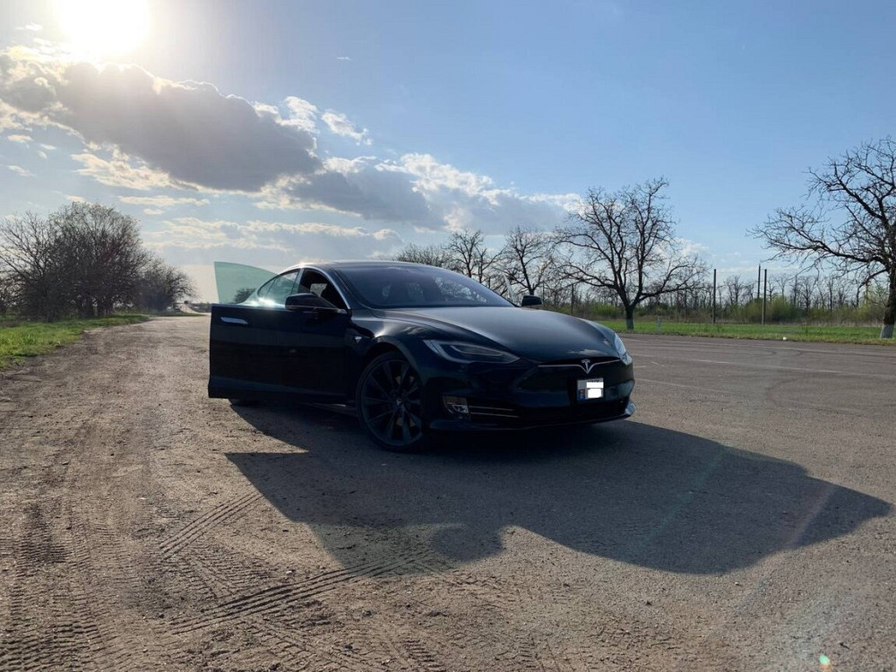 Tesla Model S 2018 год Тирасполь Тирасполь - изображение 5