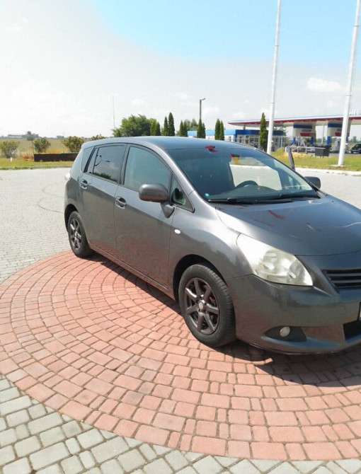 Toyota Verso 2010 год Тирасполь Тирасполь - изображение 9