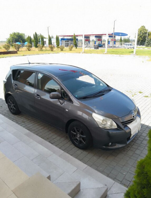 Toyota Verso 2010 год Тирасполь Тирасполь - изображение 3