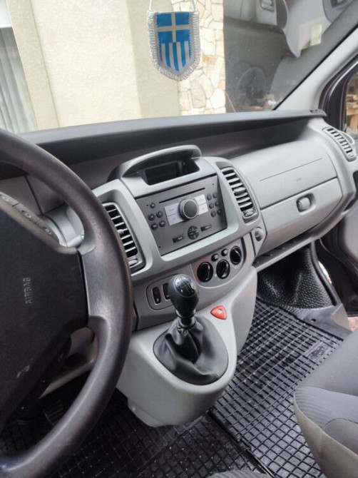 Opel Vivaro 2007 год Тирасполь Тирасполь - изображение 5