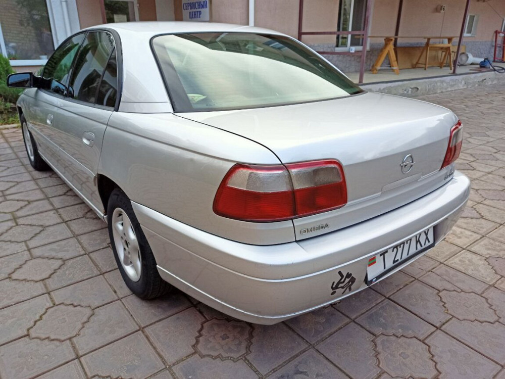 Opel Omega 2003 an Tiraspol Tiraspol - fotografie 4