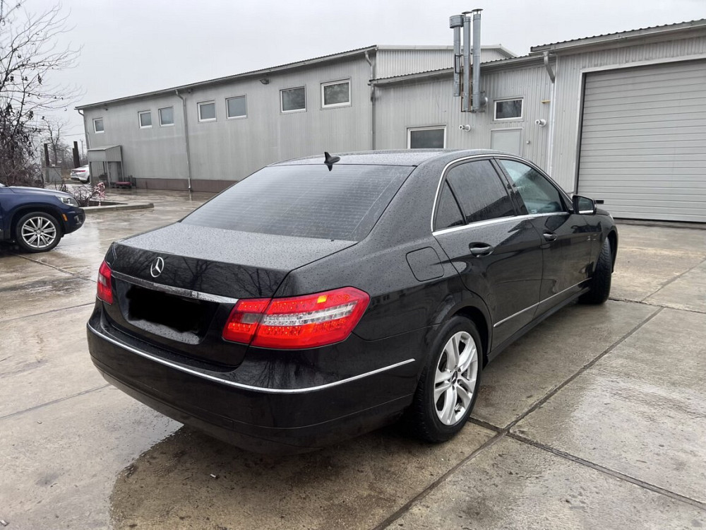 Mercedes E-Class 2009 an Tiraspol Tiraspol - fotografie 2