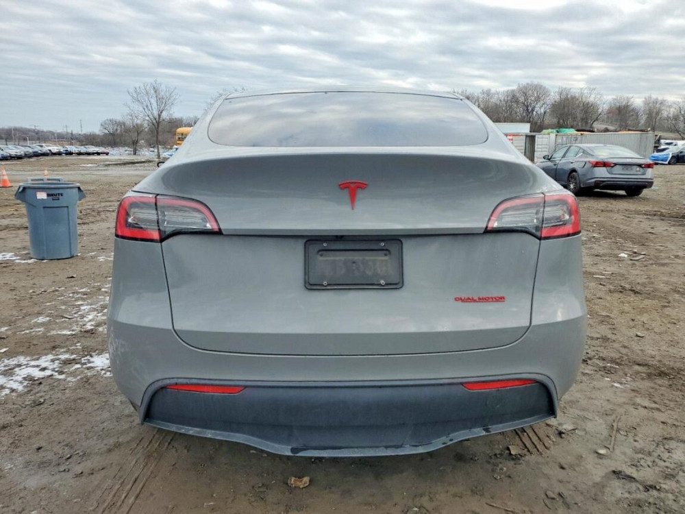 Tesla Model Y 2021 год Тирасполь Тирасполь - изображение 7
