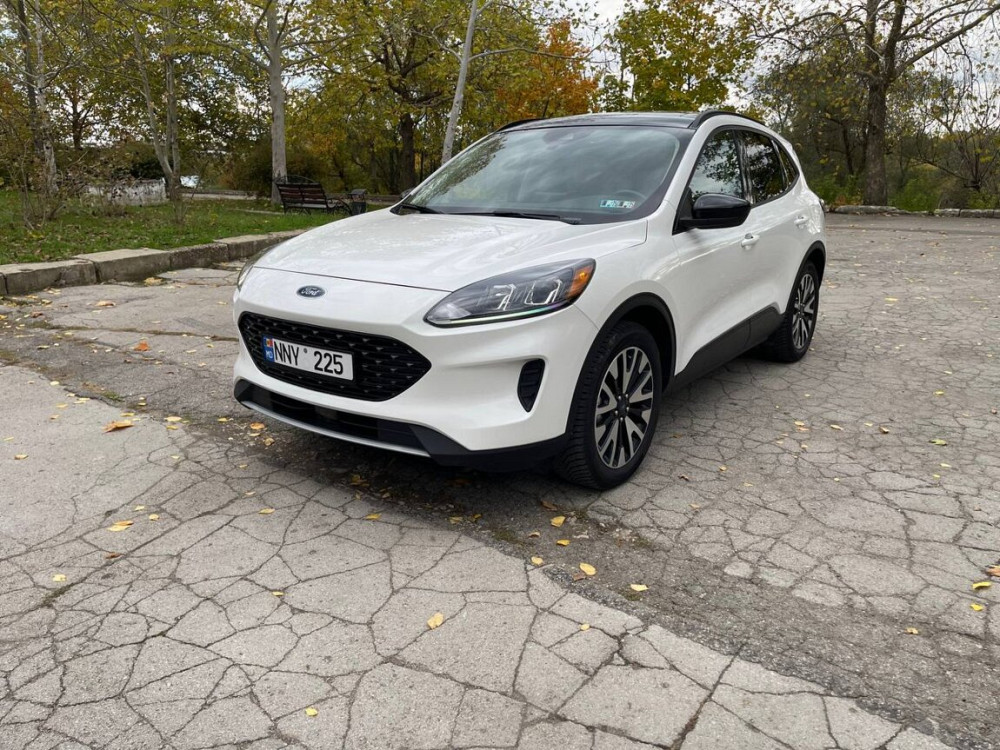 Ford Escape 2020 год Тирасполь Тирасполь - изображение 2