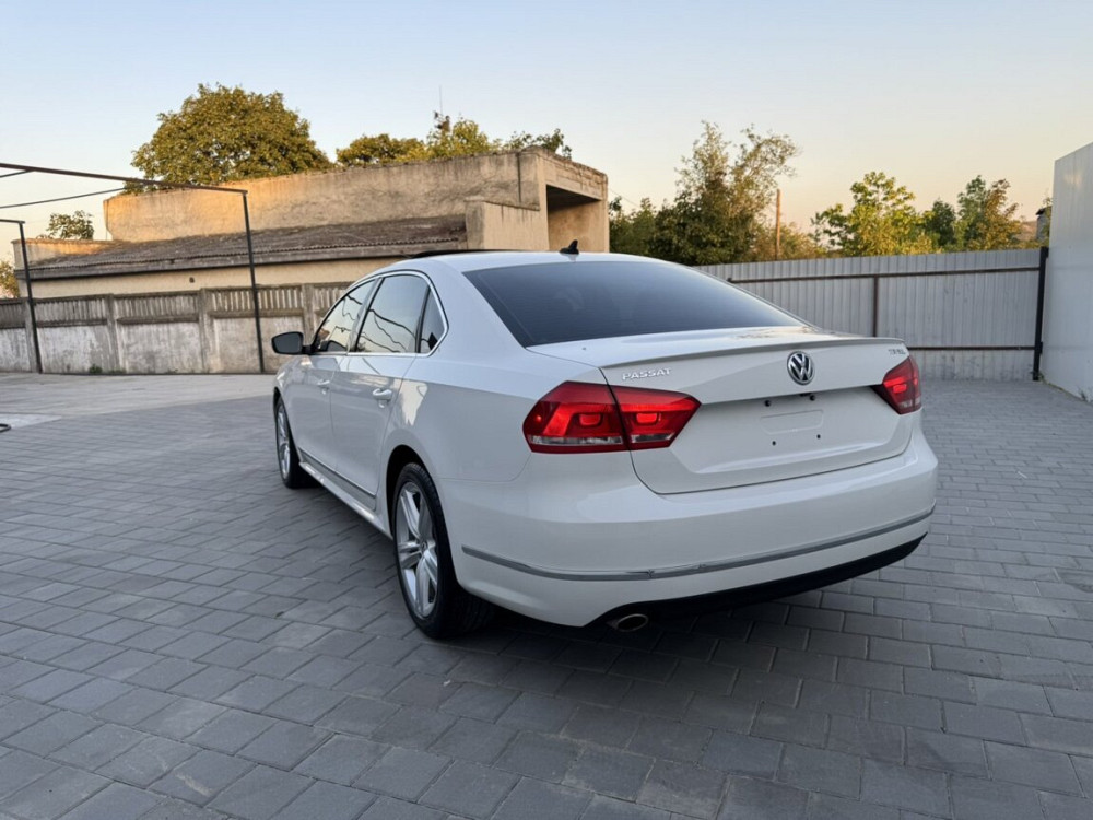 Volkswagen Passat 2013 год Тирасполь Тирасполь - изображение 5