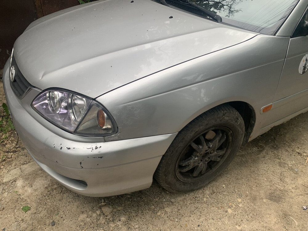 Toyota Avensis 2001 год Кишинёв Кишинёв - изображение 2