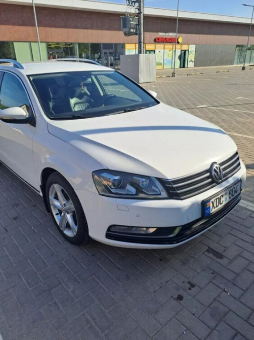 Volkswagen Passat 2011 год Тирасполь Тирасполь - изображение 3