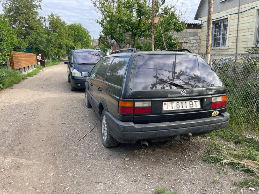 Volkswagen Passat 1990 год Бендеры Бендеры - изображение 1