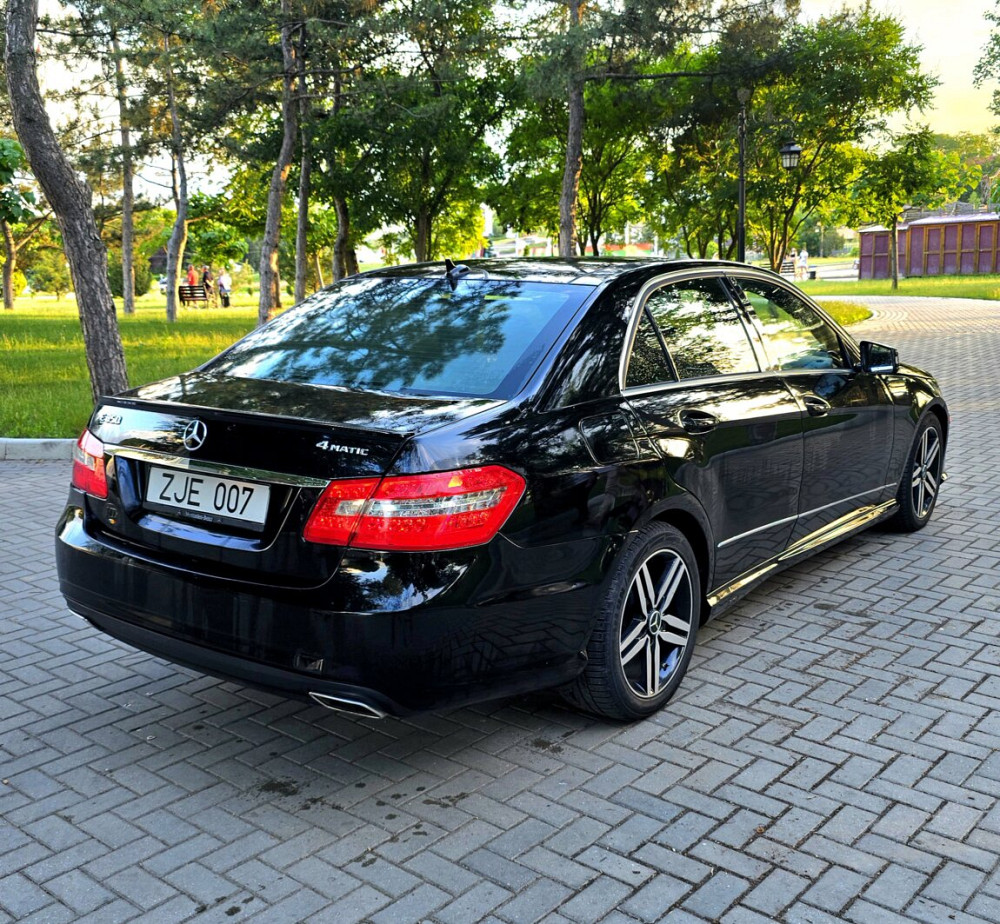 Mercedes E-Class 2011 год Тирасполь Тирасполь - изображение 2
