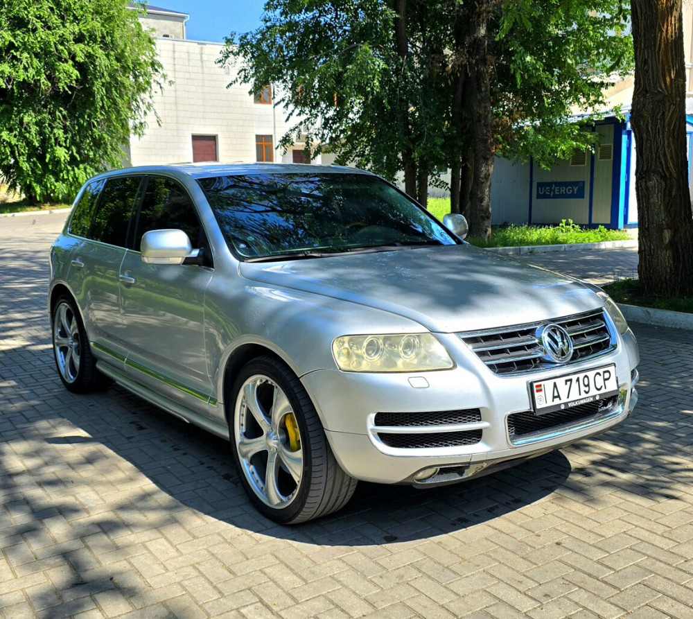 Volkswagen Touareg 2004 an Tiraspol Tiraspol - fotografie 1