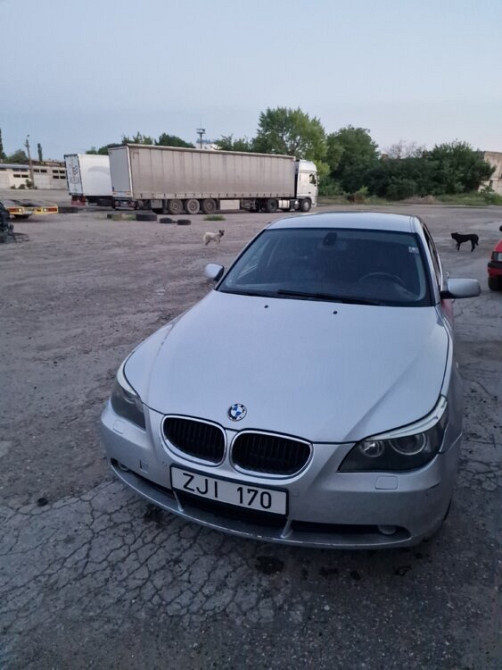 BMW 5 Series 2004 год Бендеры Бендеры - изображение 1