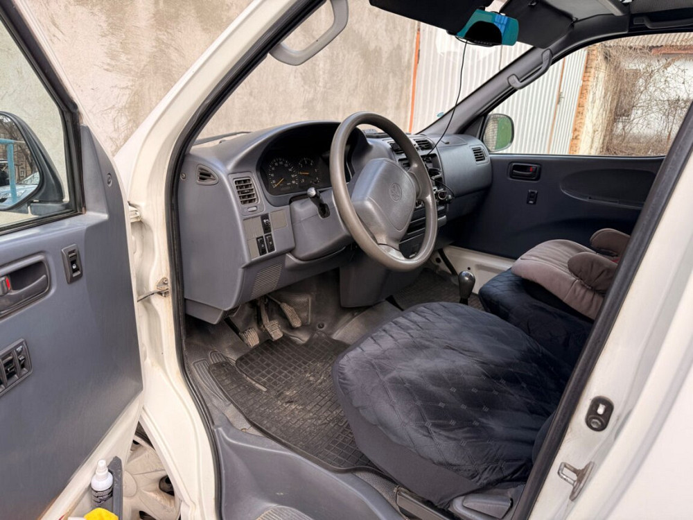 Toyota Hiace 2001 год Бендеры Бендеры - изображение 5