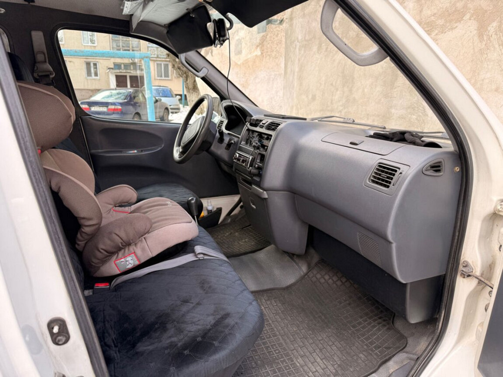 Toyota Hiace 2001 год Бендеры Бендеры - изображение 6