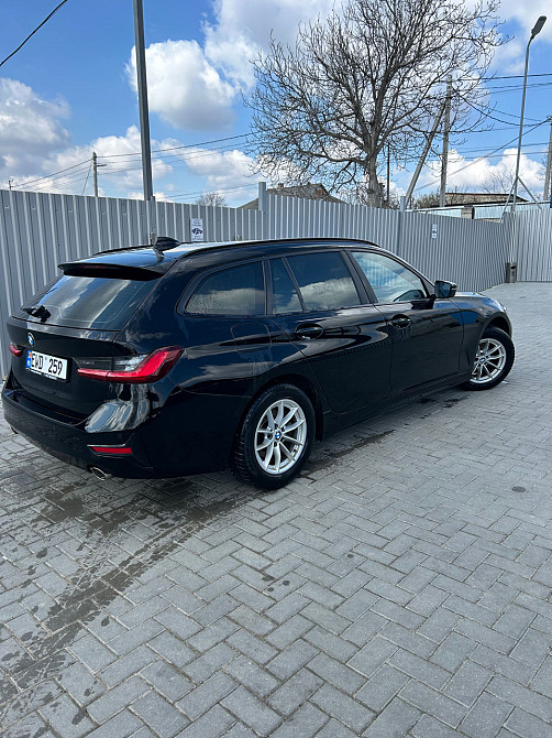BMW 3 Series Touring Chişinău - fotografie 2