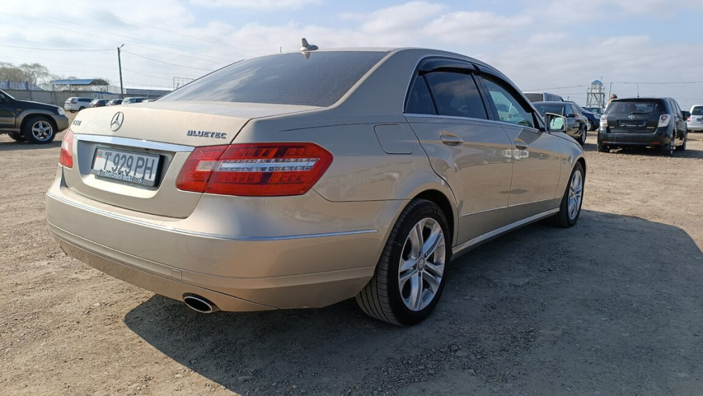 Mercedes E-Class 2010 год Тирасполь Тирасполь - изображение 4