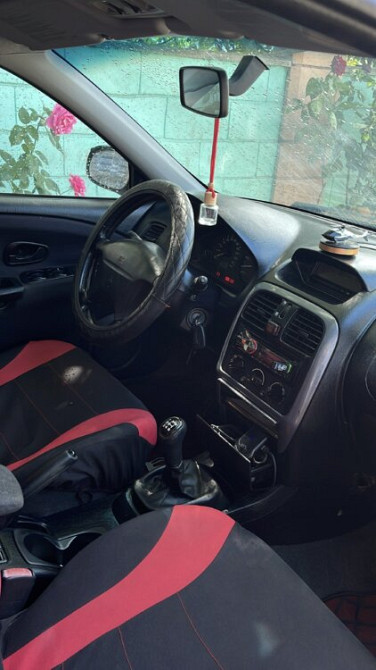 Mitsubishi Carisma 2000 год Тирасполь Тирасполь - изображение 6