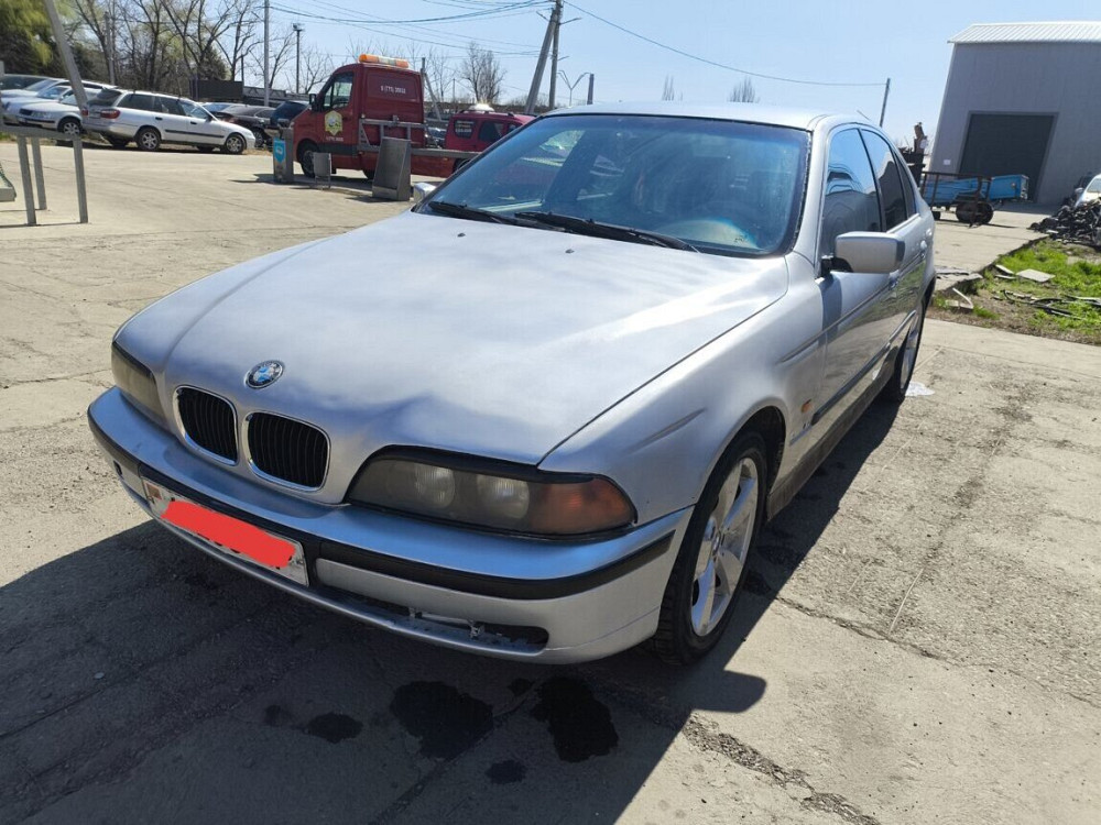 BMW seria 5 1999 an Tiraspol Tiraspol - fotografie 1