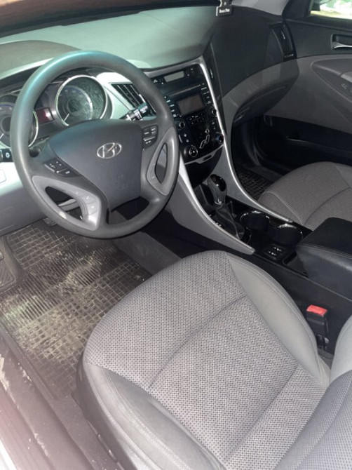 Hyundai Sonata 2013 год Слободзея Слободзея - изображение 2