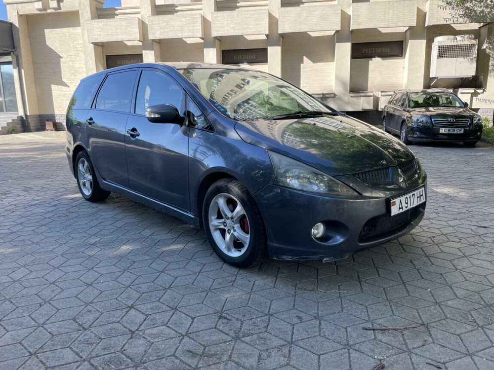 Mitsubishi Grandis 2005 an Tiraspol Tiraspol - fotografie 2