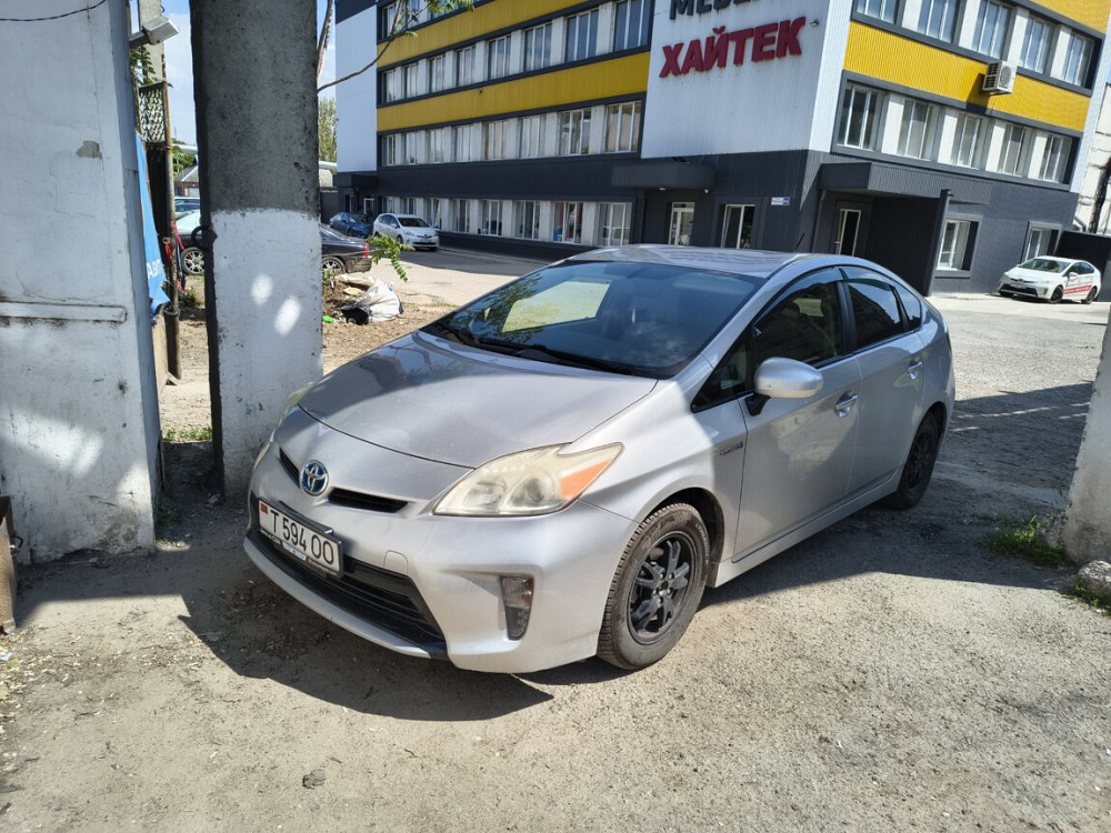 Toyota Prius 2013 год Тирасполь Тирасполь - изображение 1