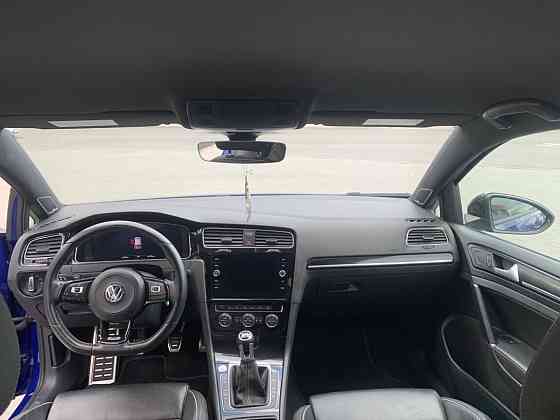 Volkswagen Golf 2019 год Резина Резина