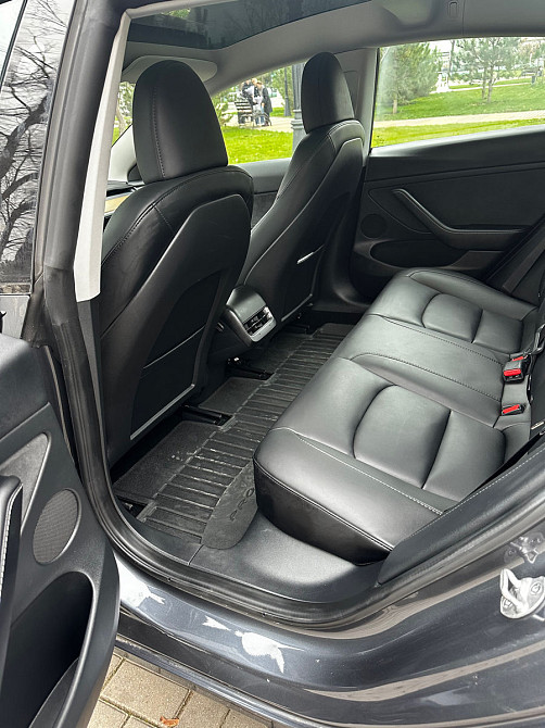 Tesla Model 3 2023 год Кишинёв Кишинёв - изображение 7