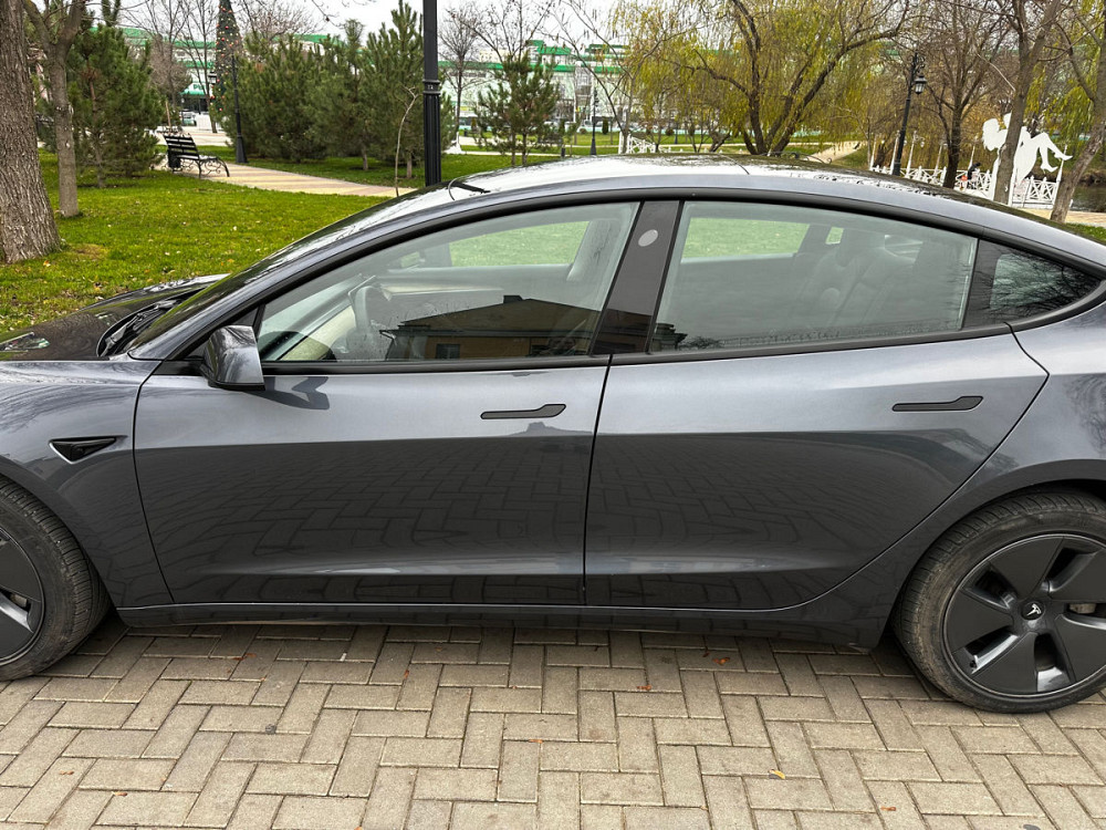 Tesla Model 3 2023 год Кишинёв Кишинёв - изображение 2