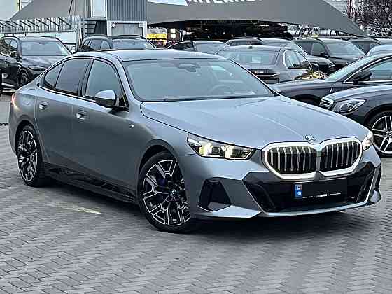 BMW i5 Кишинёв