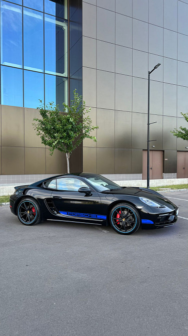 Porsche Cayman 2017 an Chişinău Chişinău - fotografie 1