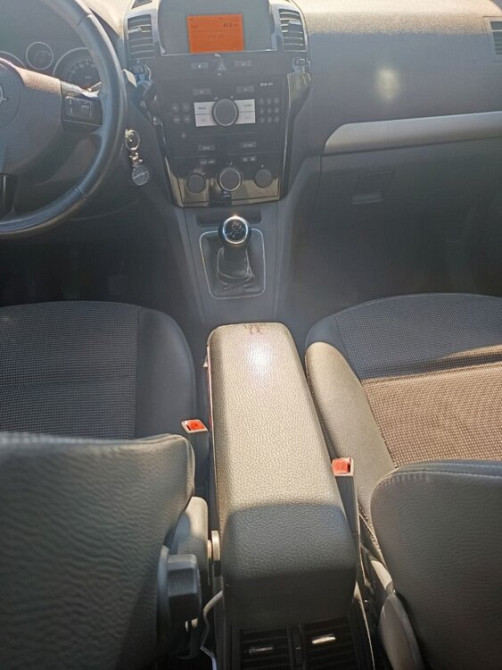 Opel Zafira 2008 год Тирасполь Тирасполь - изображение 7