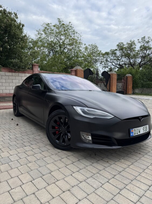 Tesla Model S 2020 год Тирасполь Тирасполь - изображение 3
