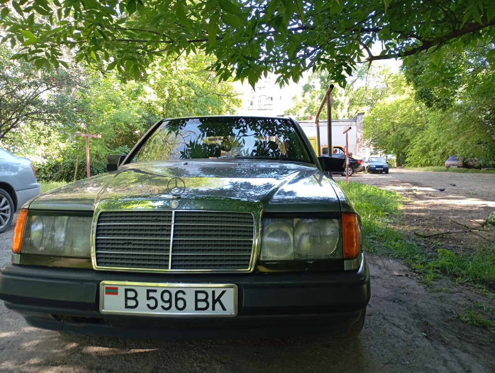 Mercedes W124 1988 год Тирасполь Тирасполь - изображение 1