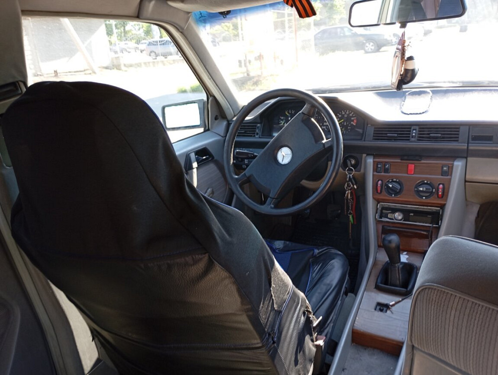 Mercedes W124 1988 год Тирасполь Тирасполь - изображение 9