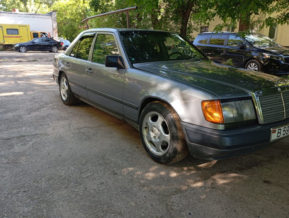 Mercedes W124 1988 год Тирасполь Тирасполь - изображение 3