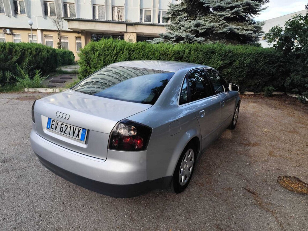 Audi A4 2001 an Tiraspol Tiraspol - fotografie 5